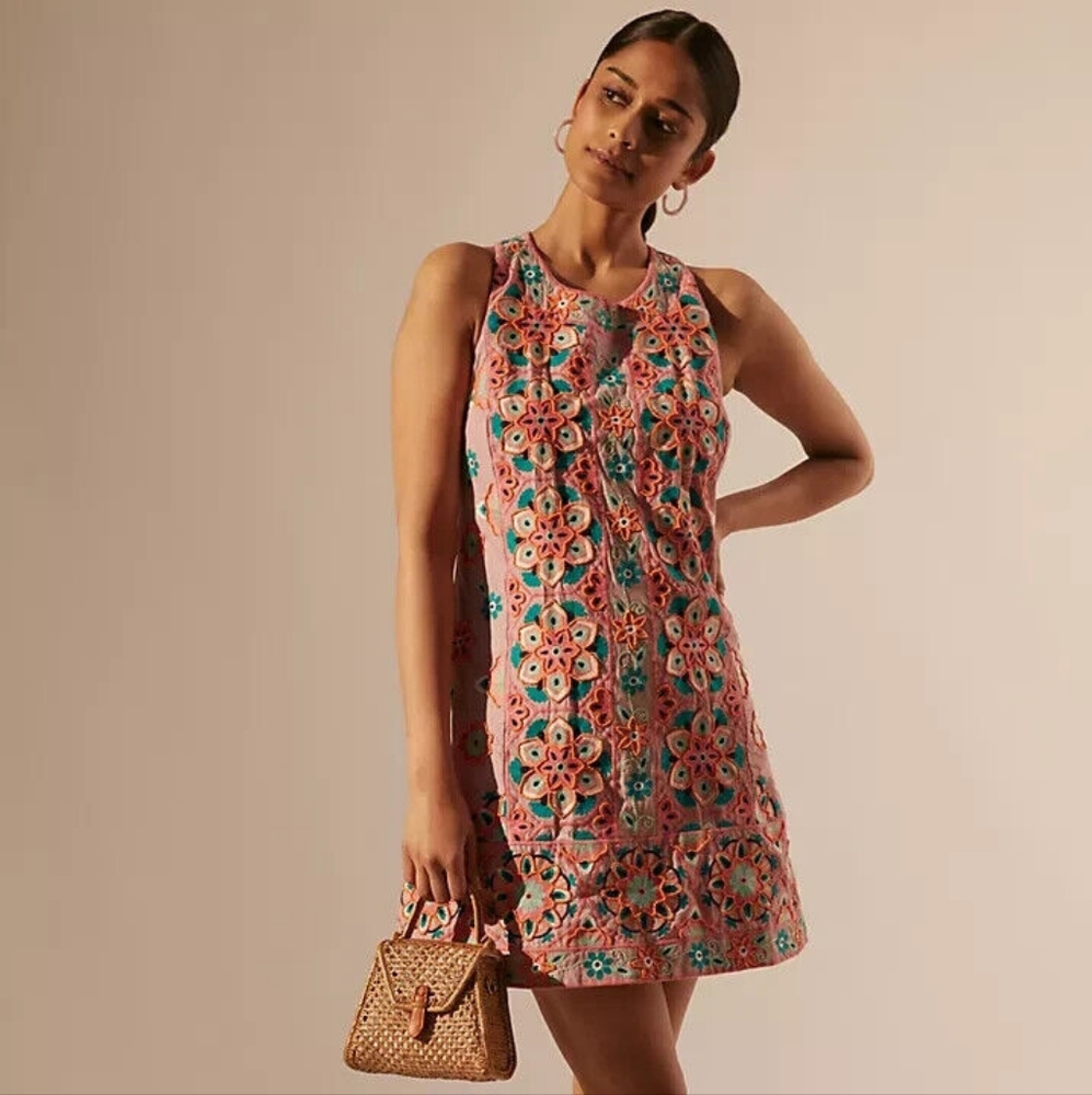 EMBROIDERED & APPLIQUED SHIFT DRESS Anthropologie New